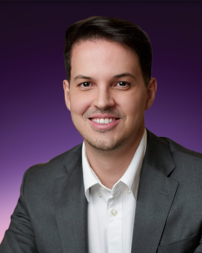 Dr. Renan Américo